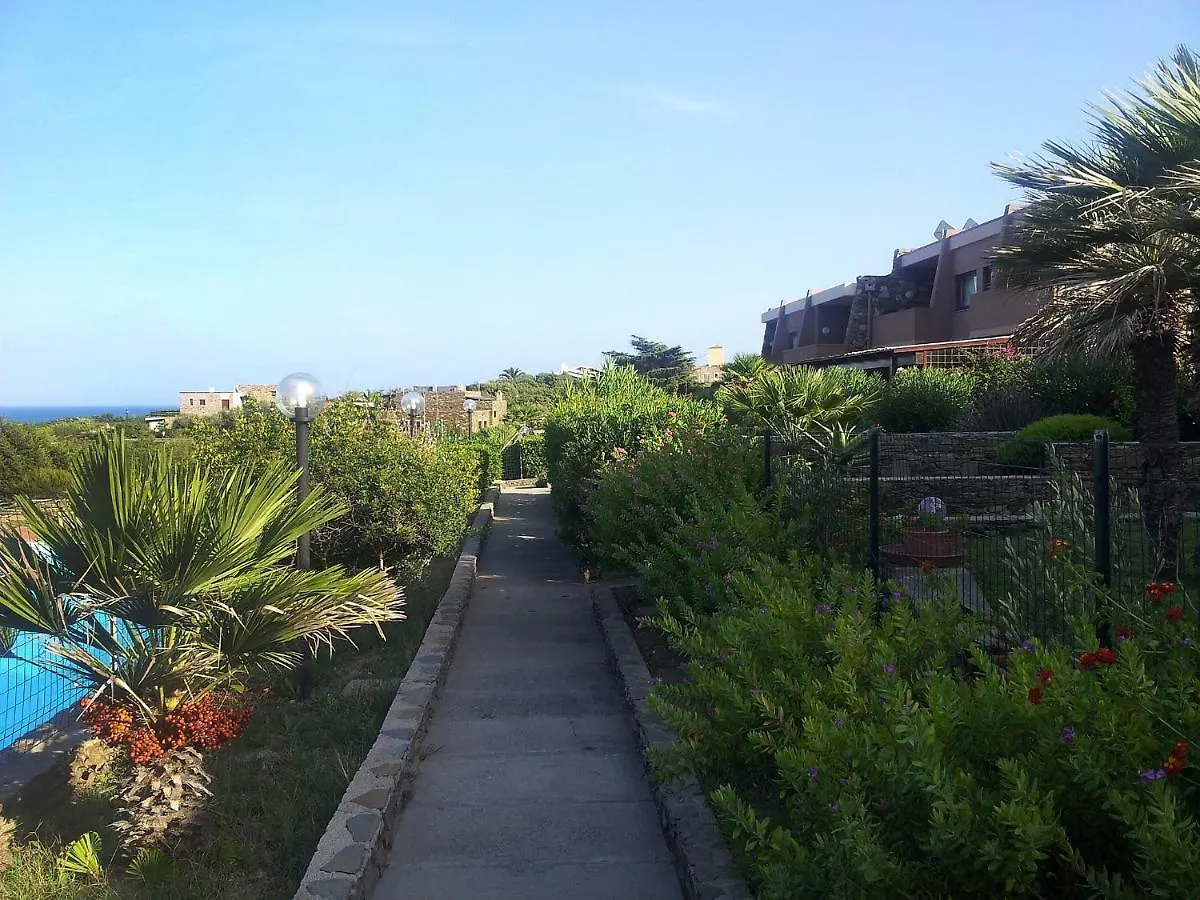 Апартаменты Locazione Turistica Il Poggio-3 Стинтино 0*,  Италия